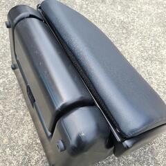 トヨタ　純正オットマン フットレスト２個セットの画像