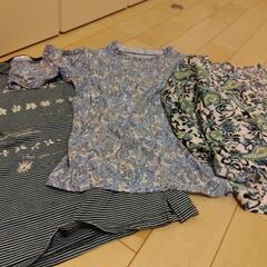 夏用Tシャツとブラウス