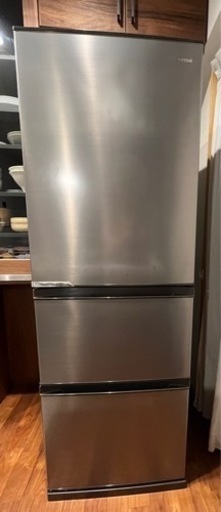 ハイセンス【右開き】360L 3ドアノンフロン冷蔵庫 シルバーHR-D3601S