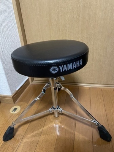 電子ドラムセット　椅子付き
