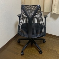 ハーマンミラー セイルチェア の画像