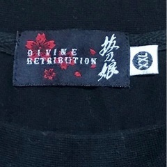 ⭐︎値下げ⭐︎《和柄》抜刀娘長袖Tシャツの画像