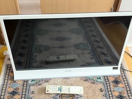 SHARP(シャープ)液晶カラーテレビ32型