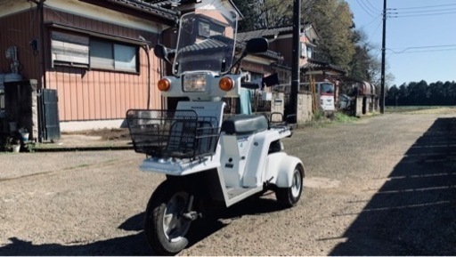 ジャイロX ホワイト　4st FI車両　程度抜群に良好　TD02 NJ50MDB