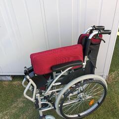 折りたたみ車椅子　赤