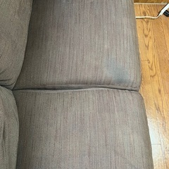 2人掛けのソファ(ブラウン)の画像