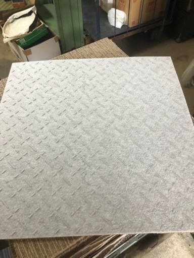 タイルカーペット　大量　2種類　美品　一部カット済み混