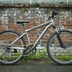 27.5インチ シルバーMTB