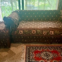 西欧ニューイングランド・プロヴァンス　2人掛けソファーとチェスト　生地付きの画像