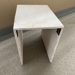 木の板　手作り　棚？