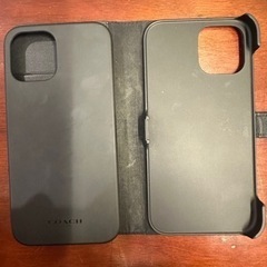 iPhone12Pro Max coachスマホケースの画像