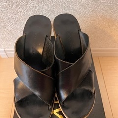 厚底サンダルの画像
