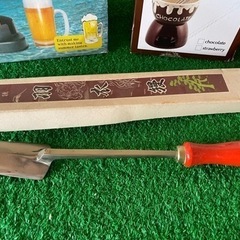 浄水器 チョコレートフォンデュ ビールサーバー 羽衣鏝　裁縫こて 地デジチューナー 各1000円の画像