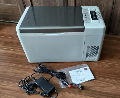終了　車載冷蔵庫　22L？　電源コード、シガーライターコード、説明書付き　動作品