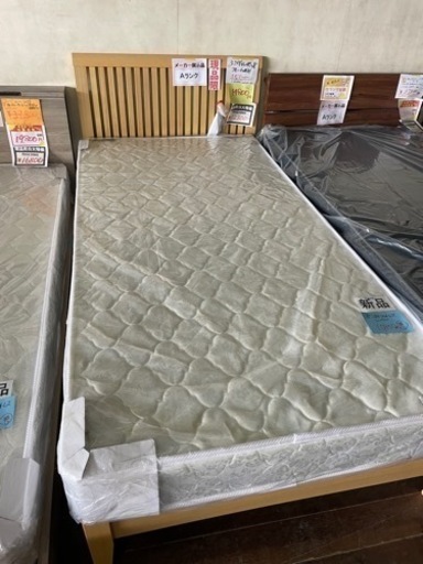 新品シングルベッド！マットレス付き！22800円