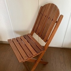 ウッディーなチェアの画像