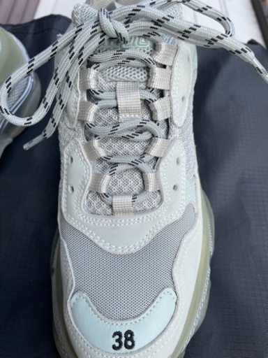 【1回使用】BALENCIAGA TRIPLE S  サイズ38 バレンシアガ