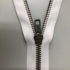 【お値下げ！】YKK 5号金属オープンファスナー44.5cm × 37本の画像