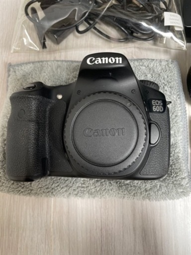 Canon EOS60D  デジタル一眼レフカメラ 付属品多数
