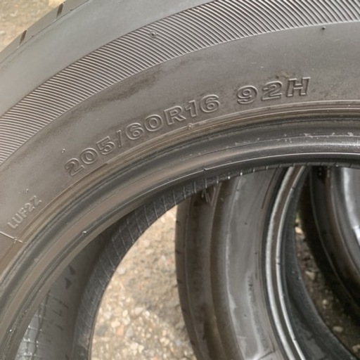 ブリヂストンLUFT RV II 4本　205/60r16