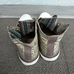 セダークレスト　スニーカー24.5の画像