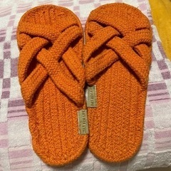 ルームシューズ　お話中