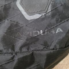 RAPHA APIDURA バーパック ハンドルバッグの画像