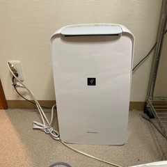 【購入者決まりました】シャープ除湿機　CV-P71
