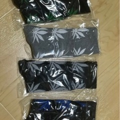 4足SET☆ 靴下 ソックス 男女兼用  大麻柄 ガンジャの画像