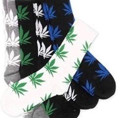 4足SET☆ 靴下 ソックス 男女兼用  大麻柄 ガンジャの画像