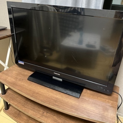 【取引完了】テレビ REGZA 32A2(テレビ台、レコーダー付き)