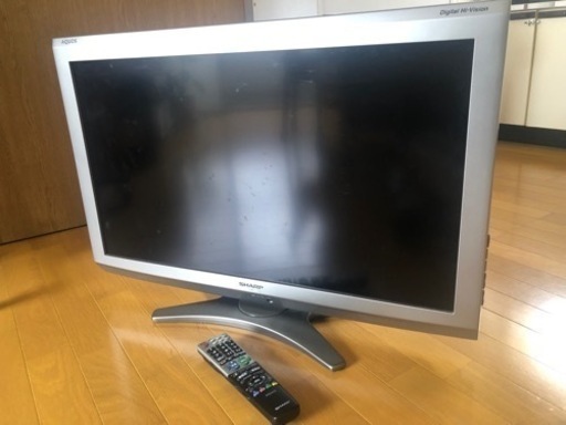 2009年製　AQUOS 32型　LC-32E6