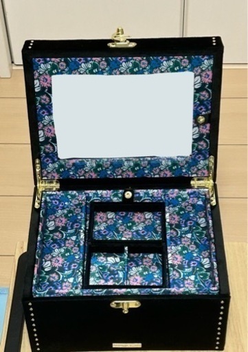 【ANNA SUI】ジュエリーボックスL 