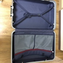 スーツケース　ハードの画像