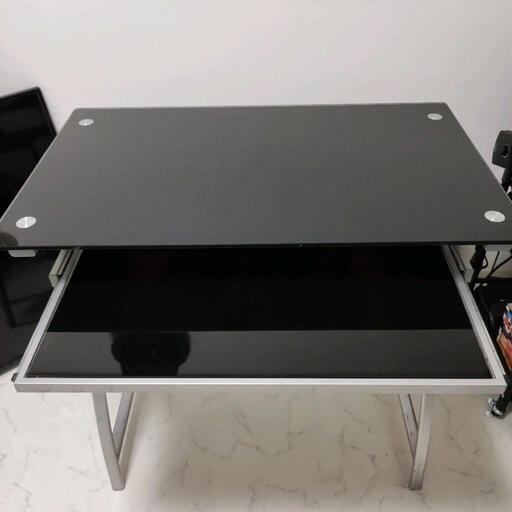 ニトリ　ガラスPCデスク ロデムCS-BK◇パソコンデスク　シンプル　ブラック　強化ガラス