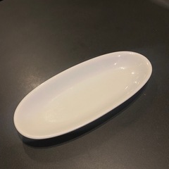 白　シンプル　お皿の画像