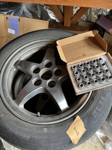 トヨタSAI夏タイヤ　純正ホイール　ナット付き　４本セット