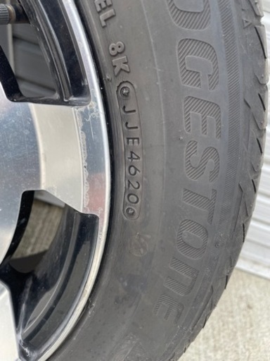 ハイエースバンに付いてました。