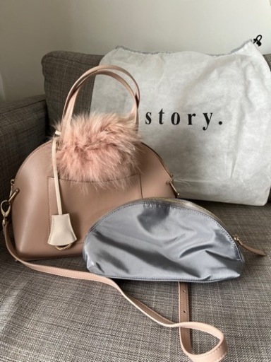 story. レザーショルダーバッグ