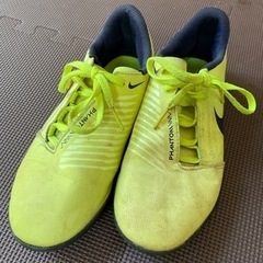 nike サッカー トレシュー23cm の画像