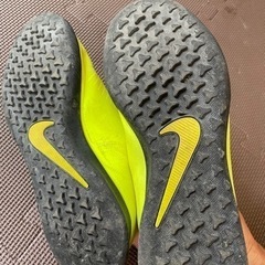 nike サッカー トレシュー23cm の画像