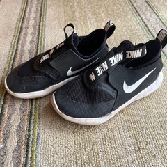 NIKE スニーカーの画像