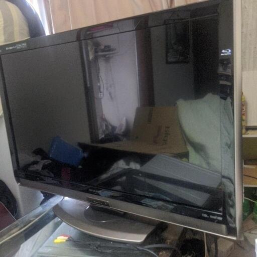 決まりました！!シャ−プ ブルーレイ内蔵40型液晶テレビ LC-40DX３