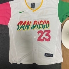 パドレス タティスjr ユニフォーム