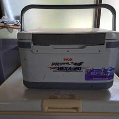 クーラーボックスの画像