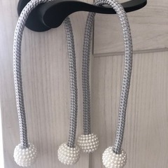 カーテンタッセル　４本で　お洒落ですの画像