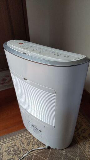 東芝製　除湿\u0026洗濯物乾燥機