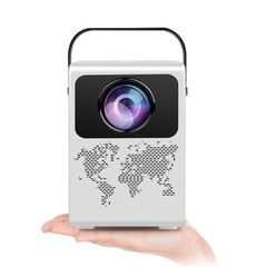 【新品未使用】フルハイビョン　4K対応　小型プロジェクター　オートフォーカス　Android9.0搭載　の画像