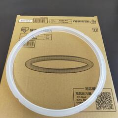 美品　アイリスオーヤマ 電気圧力鍋 PC-MA4-W ホワイト 4.0L　2020年製の画像