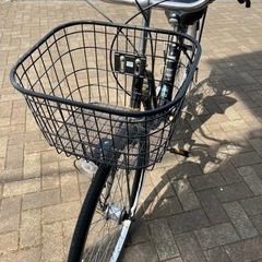 自転車　カゴ付きの画像